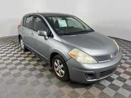 2009 NISSAN VERSA SL