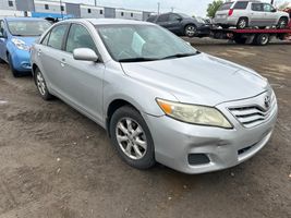 2010 TOYOTA CAMRY 