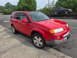 2005 SATURN VUE 