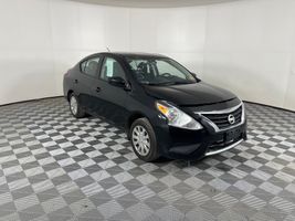 2017 NISSAN VERSA S