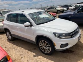 2012 VOLKSWAGEN TIGUAN LE
