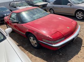 1990 BUICK REATTA 
