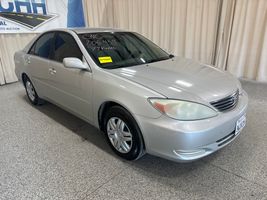 2003 TOYOTA CAMRY LE