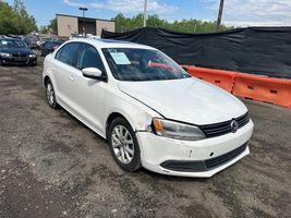 2013 VOLKSWAGEN JETTA SE