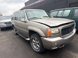 2000 CADILLAC ESCALADE BASE
