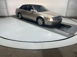 2006 CADILLAC DTS LUXURY I