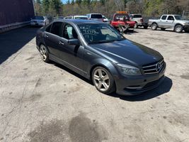 2011 MERCEDES-BENZ C CLASS C300