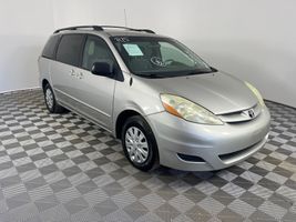 2006 TOYOTA SIENNA LE