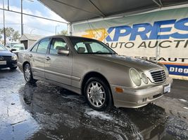 2000 MERCEDES-BENZ E CLASS