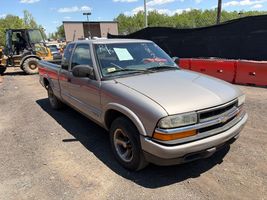 2002 CHEVROLET S10 