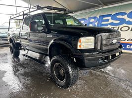 2005 FORD F350SD 
