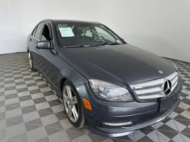 2011 MERCEDES-BENZ C CLASS C300