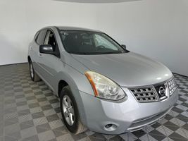 2010 NISSAN ROGUE S