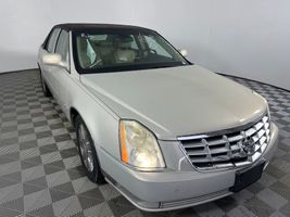 2007 CADILLAC DTS 