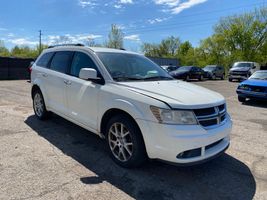 2011 DODGE JOURNEY