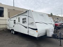 2008 R-VISION TRAIL SPORT BASE