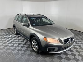 2011 VOLVO XC70 BASE