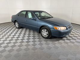 2001 TOYOTA CAMRY CE