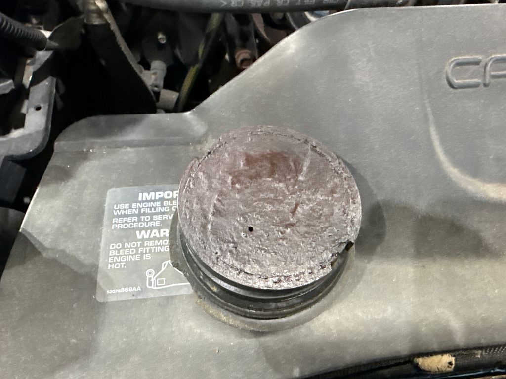 2004 JEEP GRAND CHEROKEE 12