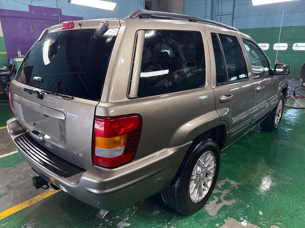 2004 JEEP GRAND CHEROKEE 3