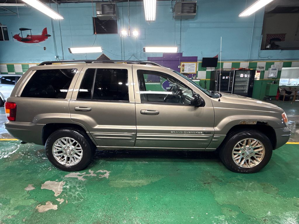 2004 JEEP GRAND CHEROKEE 16