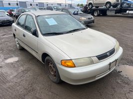 1997 MAZDA PROTEGE DX