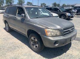 2001 TOYOTA HIGHLANDER BASE