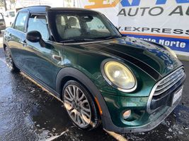 2015 MINI COOPER