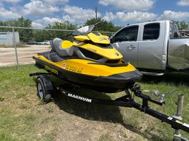 2009 BOMBARDIER SEA-DOO RXT 255 S 
