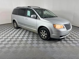 2010 CHRYSLER TOWN & COUNTRY TOURING
