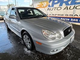 2004 HYUNDAI SONATA BASE