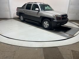 2005 CHEVROLET AVALANCHE 