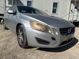 2012 VOLVO S60
