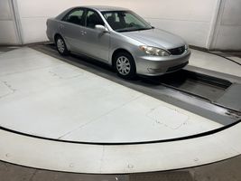 2005 TOYOTA CAMRY BASE