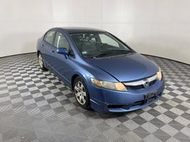 2011 HONDA CIVIC LX