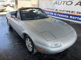 1992 MAZDA MIATA 