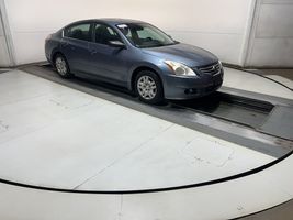 2010 NISSAN ALTIMA 