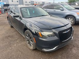 2018 CHRYSLER 300 