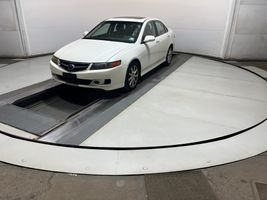2006 ACURA TSX BASE W/ NAV