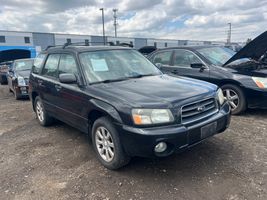 2005 SUBARU FORESTER XS