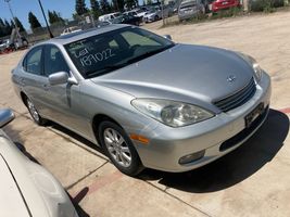 2004 LEXUS ES 330 
