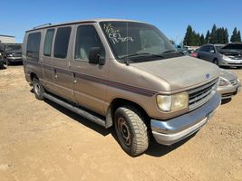 1993 FORD E150 VANS 