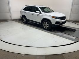 2013 KIA SORENTO LX