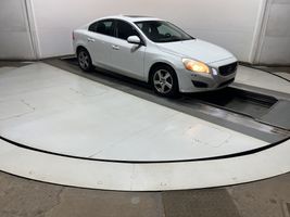2013 VOLVO S60 T5