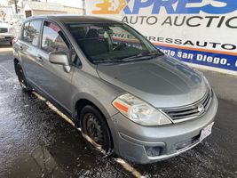 2011 NISSAN VERSA