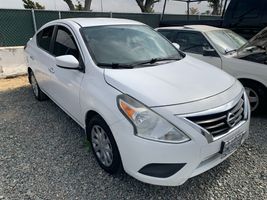 2016 NISSAN VERSA SV