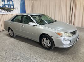 2002 TOYOTA CAMRY 