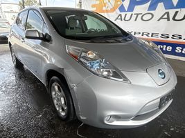 2012 NISSAN LEAF SL