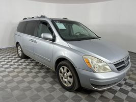2007 HYUNDAI ENTOURAGE 