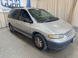 1999 PLYMOUTH VOYAGER EXPRESSO
